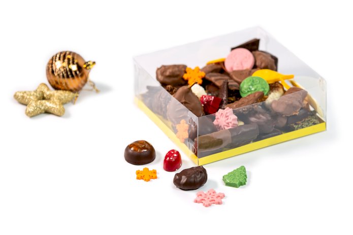 Новогодний набор шоколадных конфет в коробке - 1300 гр